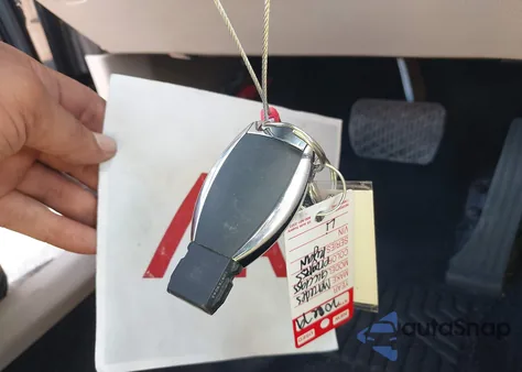 2019 Mercedes-Benz Glc 300 из США, поврежденный, VIN WDC0G4JB1KF619283